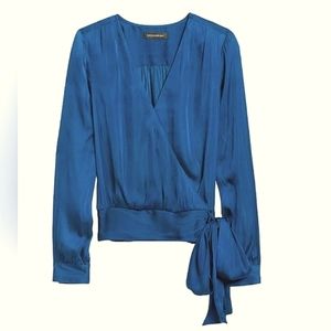 Satin Banana Republic Wrap Top Size MP    NWT